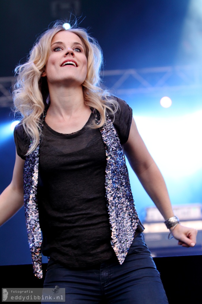 2011-05-05 Ilse de Lange - Bevrijdingsfestival, Zwolle 015